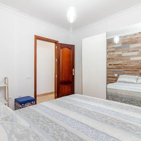 Flatguest Sardina's Beach +pool +2bdr +wifi Апартаменты *