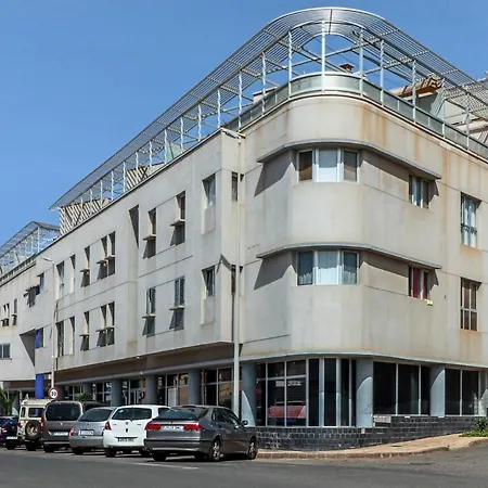 Апартаменты Flatguest Sardina's Beach +pool +2bdr +wifi *